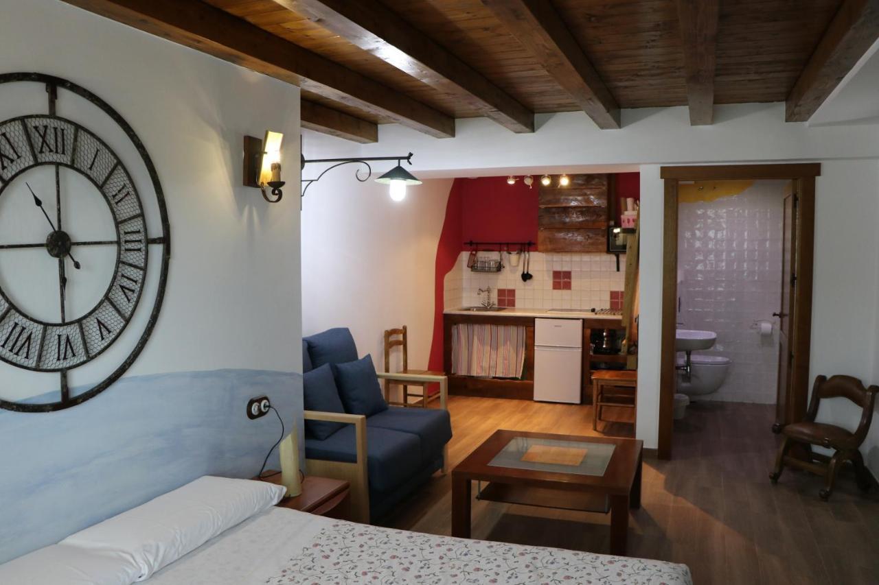 Apartamentos Rurales Casa Lafuente Luquiano 外观 照片